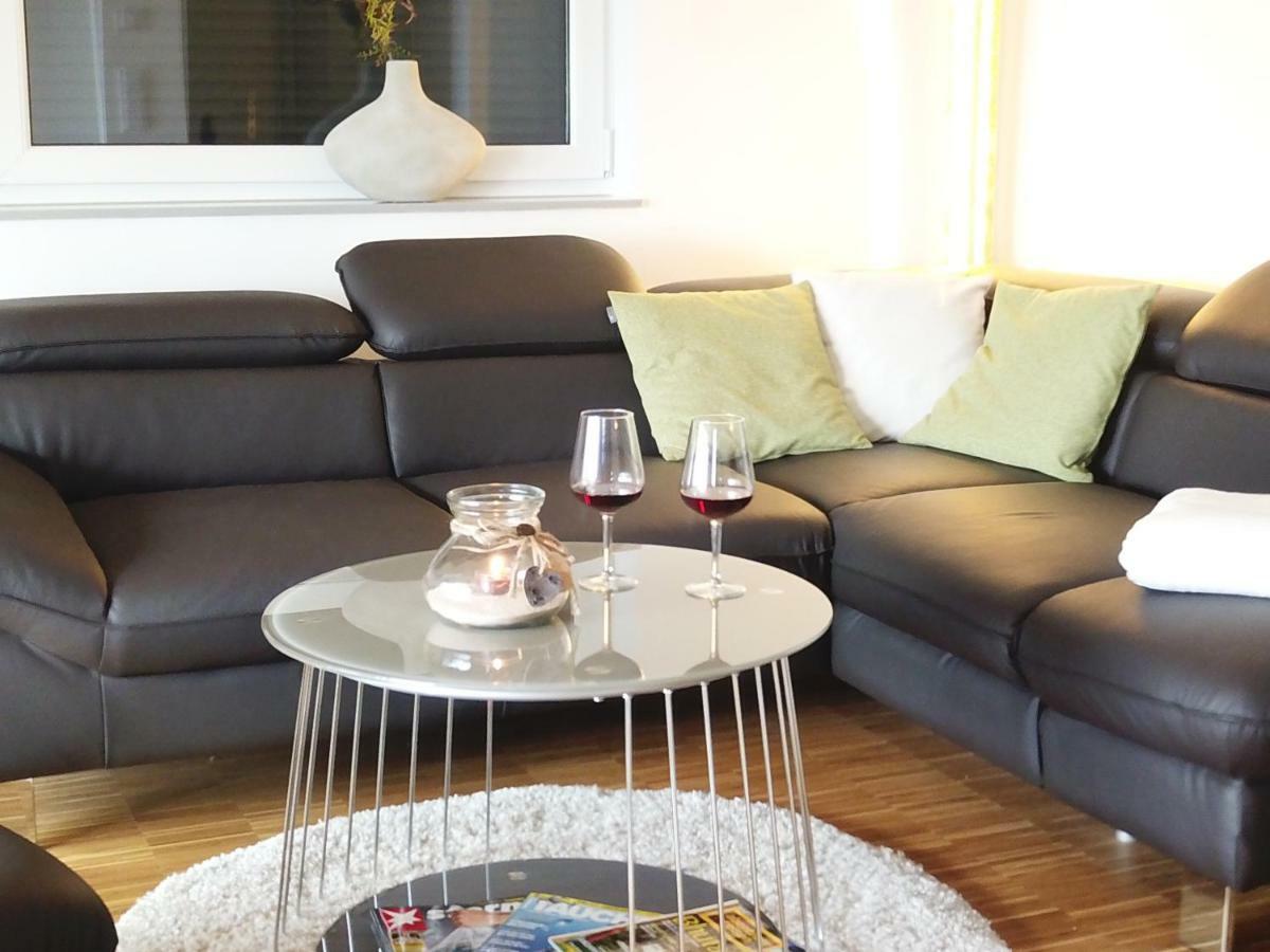 Ferienwohnung Seenland Grossraeschen Eksteriør billede